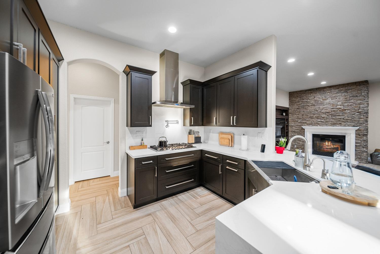 Detail Gallery Image 3 of 41 For 3201 Oselot Way, Rancho Cordova,  CA 95670 - 4 Beds | 2 Baths