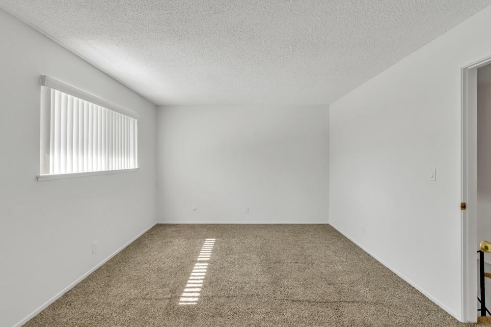 Detail Gallery Image 39 of 57 For 4020 Knoll Top Ct, Carmichael,  CA 95608 - 3 Beds | 1/1 Baths
