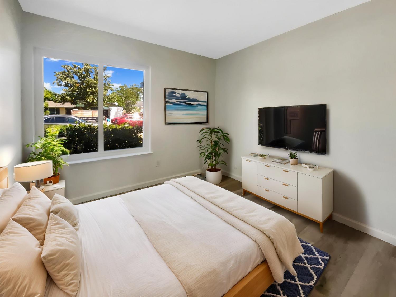 Detail Gallery Image 4 of 29 For 3023 Rosemont Dr, Sacramento,  CA 95826 - 3 Beds | 2 Baths