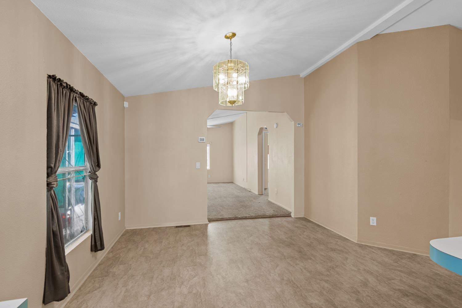 Detail Gallery Image 10 of 26 For 3431 Cherryland 41, Stockton,  CA 95215 - 3 Beds | 2 Baths