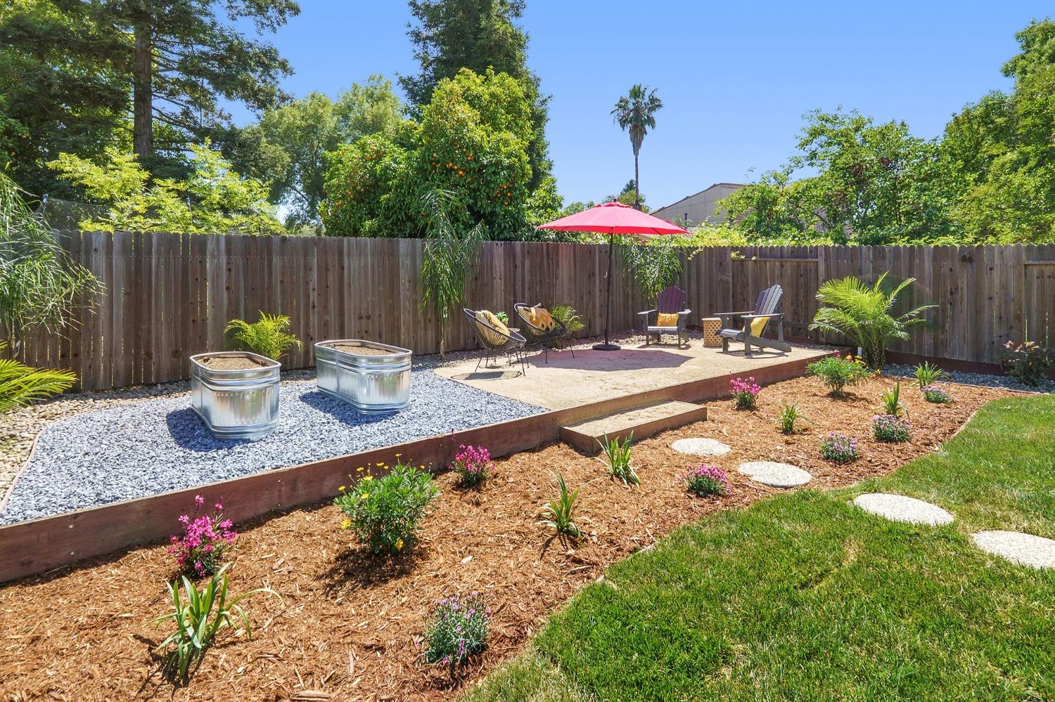 Halifax Avenue, Davis, California image 23