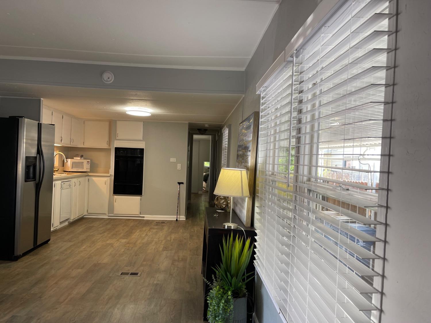 Detail Gallery Image 3 of 34 For 237 Palm View Ln, Rancho Cordova,  CA 95670 - 2 Beds | 1/1 Baths