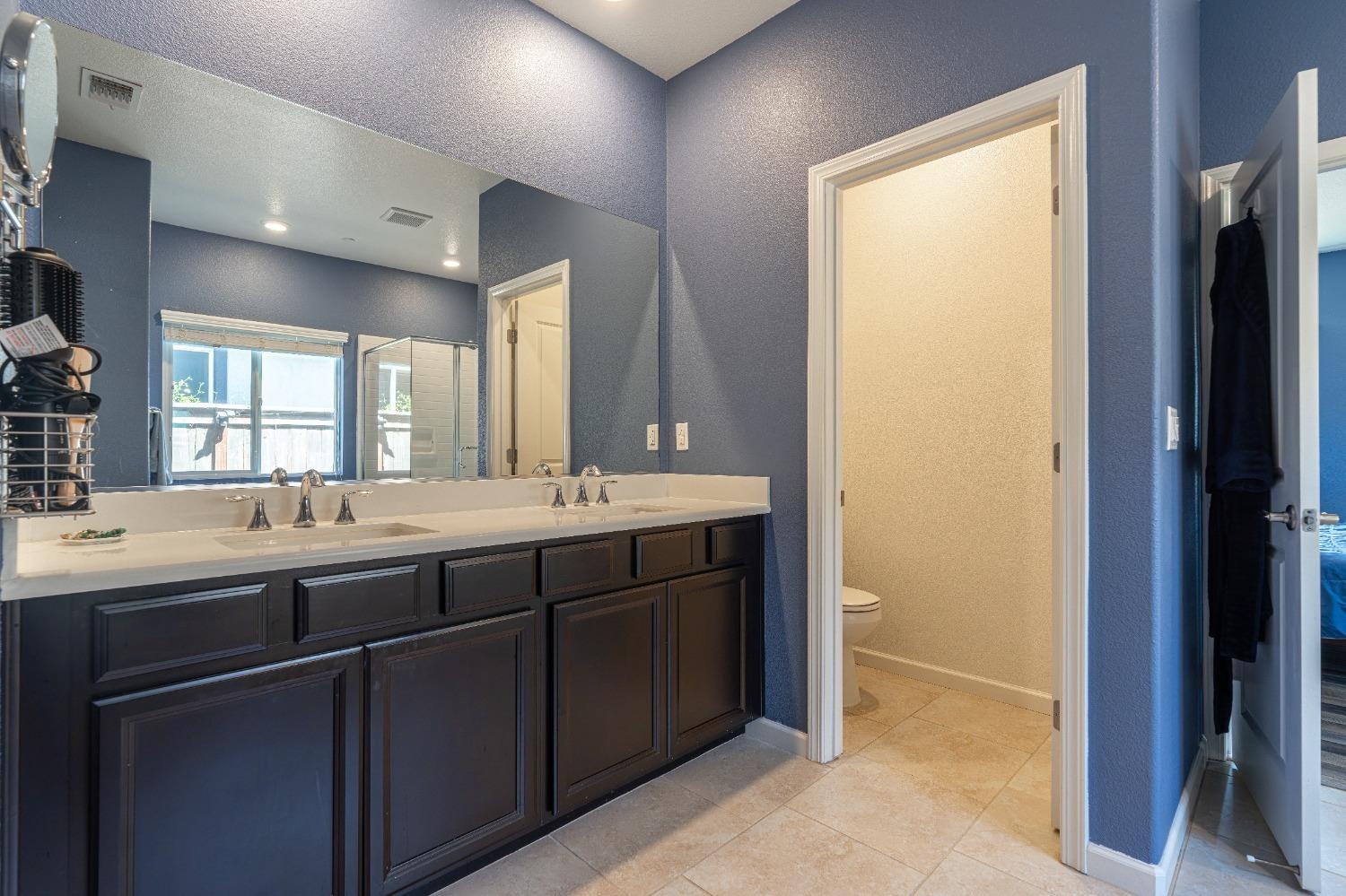 Detail Gallery Image 25 of 56 For 2050 Danforth Way, Plumas Lake,  CA 95961 - 4 Beds | 3 Baths