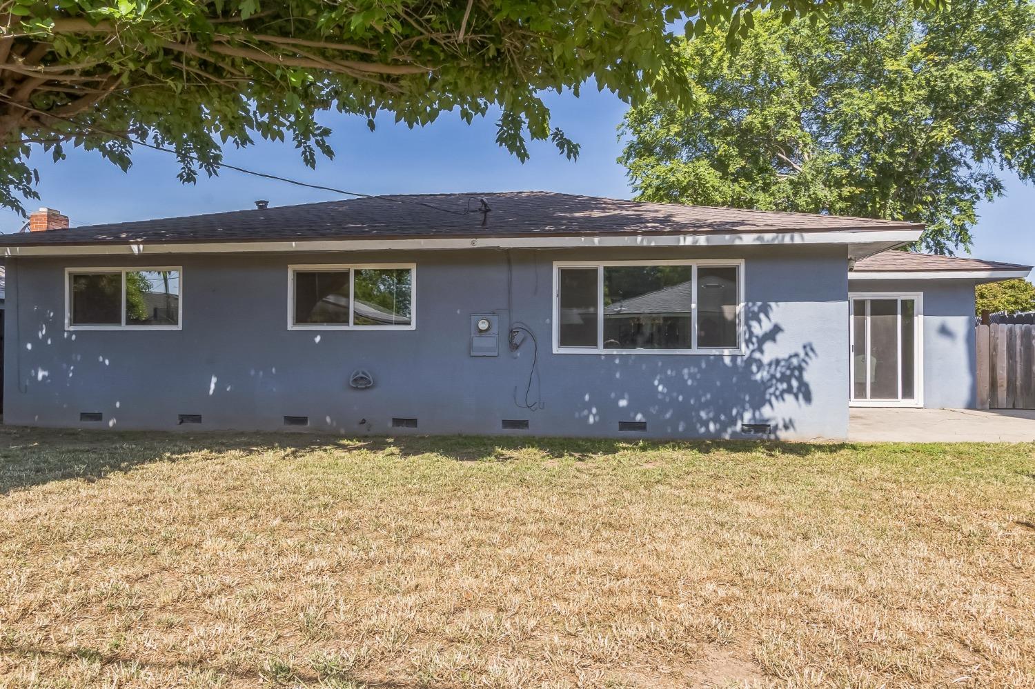 Detail Gallery Image 16 of 18 For 2618 Hoover Ct, Merced,  CA 95340 - 3 Beds | 1/1 Baths