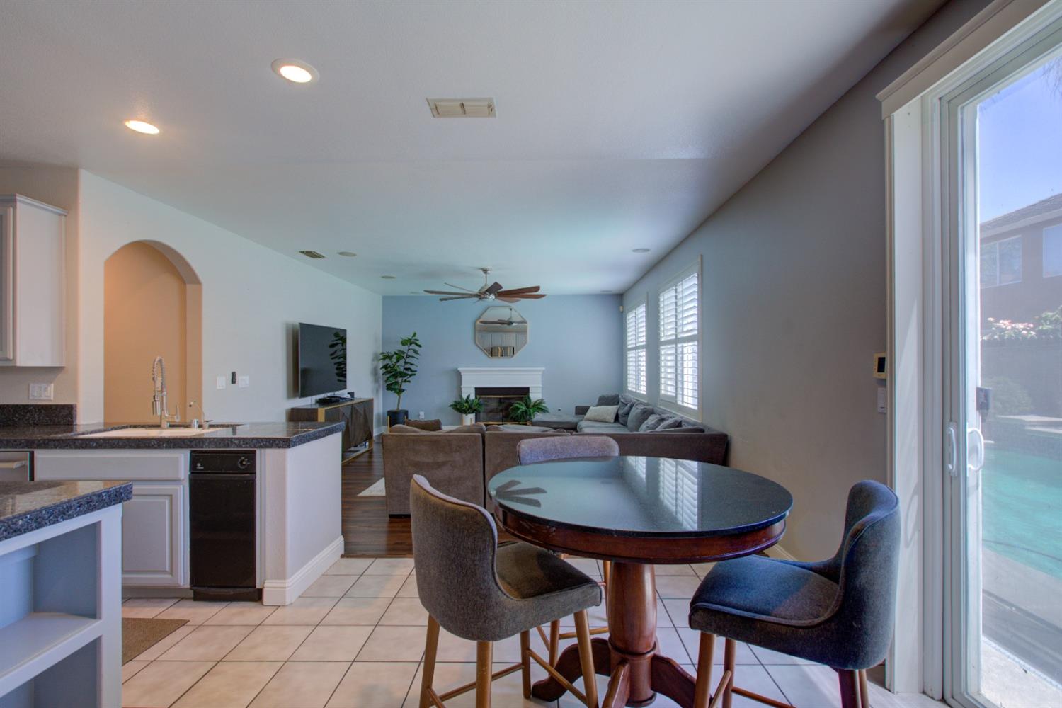 Detail Gallery Image 54 of 75 For 4008 Calais, Modesto,  CA 95356 - 4 Beds | 3 Baths