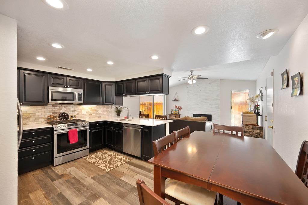 New River Circle, Rancho Cordova, California image 12