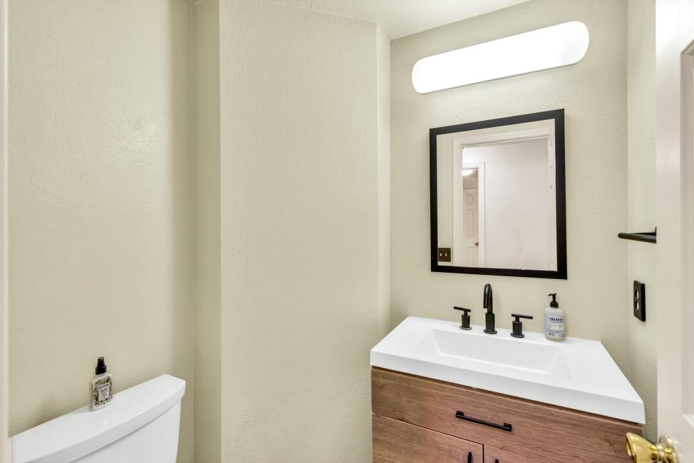 Detail Gallery Image 20 of 37 For 5209 Copper Ridge Way, Antelope,  CA 95843 - 4 Beds | 2/1 Baths