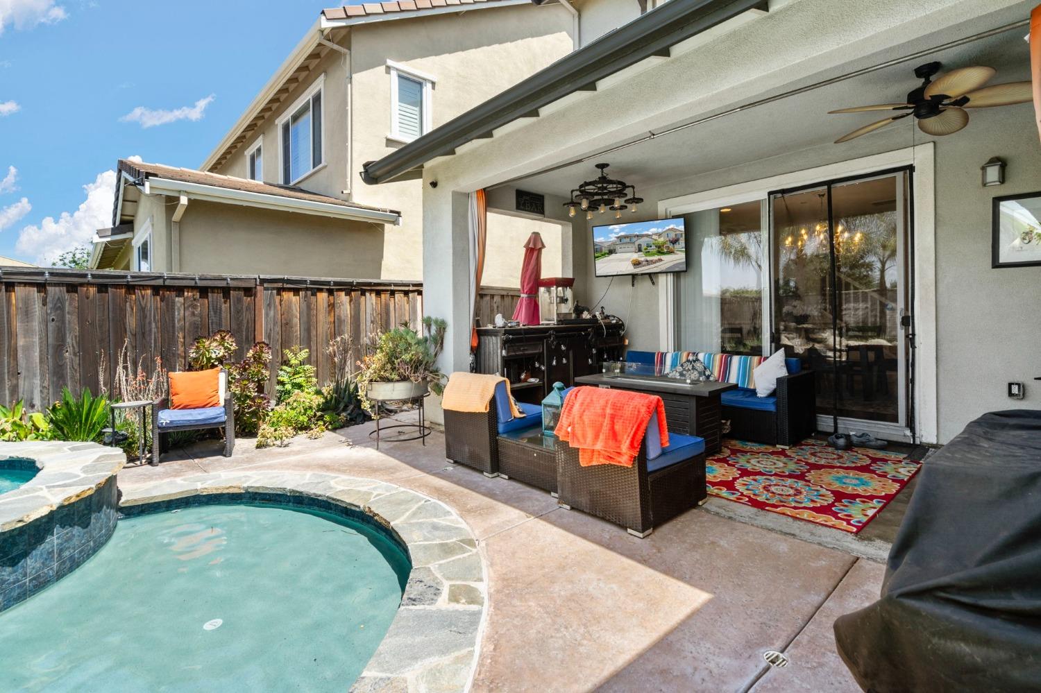 Detail Gallery Image 39 of 56 For 18427 Pilot Ct, Lathrop,  CA 95330 - 4 Beds | 3 Baths