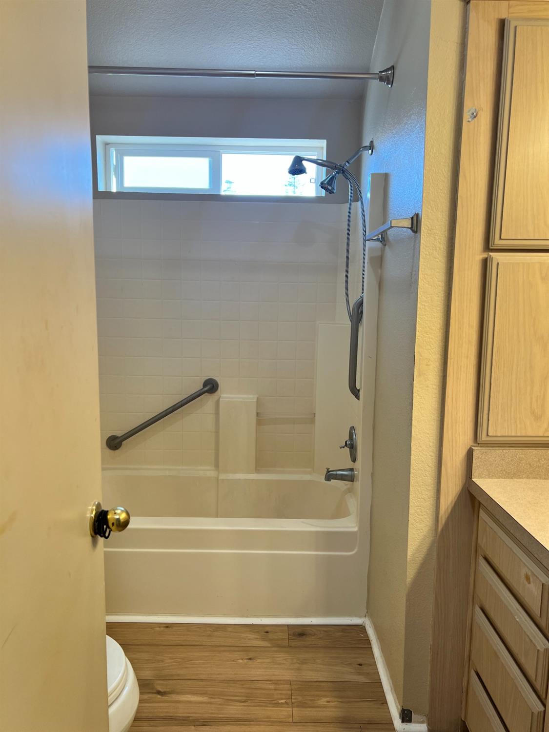 Detail Gallery Image 8 of 11 For 6602 Capital Dr 74, Sacramento,  CA 95828 - 0 Beds | 1 Baths