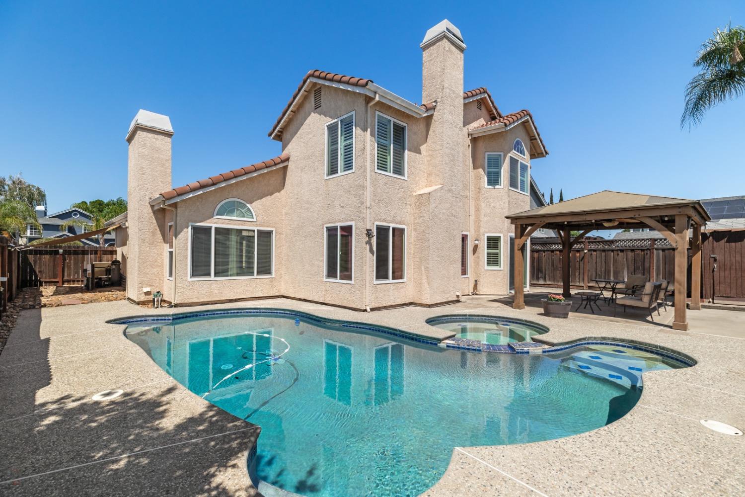 Detail Gallery Image 29 of 34 For 1430 Harvest Ln, Tracy,  CA 95376 - 5 Beds | 3 Baths