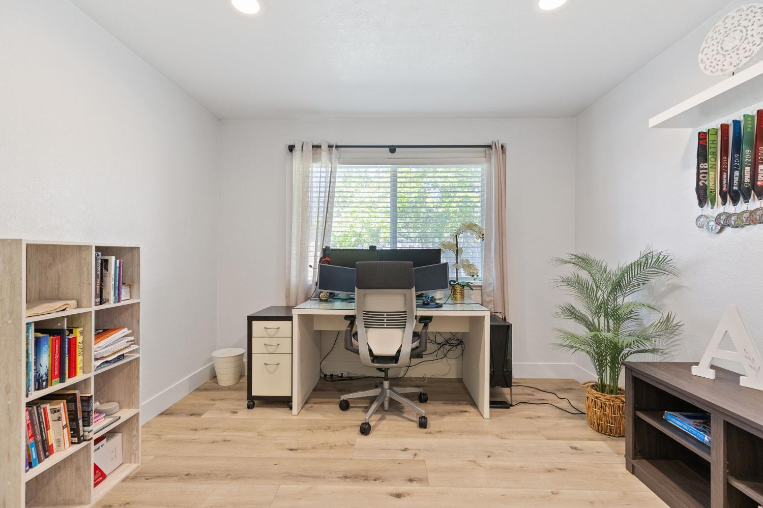 Detail Gallery Image 20 of 42 For 5224 North Ave, Carmichael,  CA 95608 - 3 Beds | 2 Baths