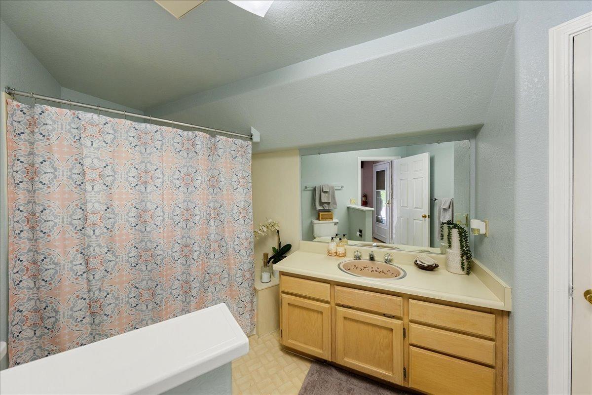 Detail Gallery Image 39 of 69 For 150 Spring Ln, Newcastle,  CA 95658 - 3 Beds | 3 Baths