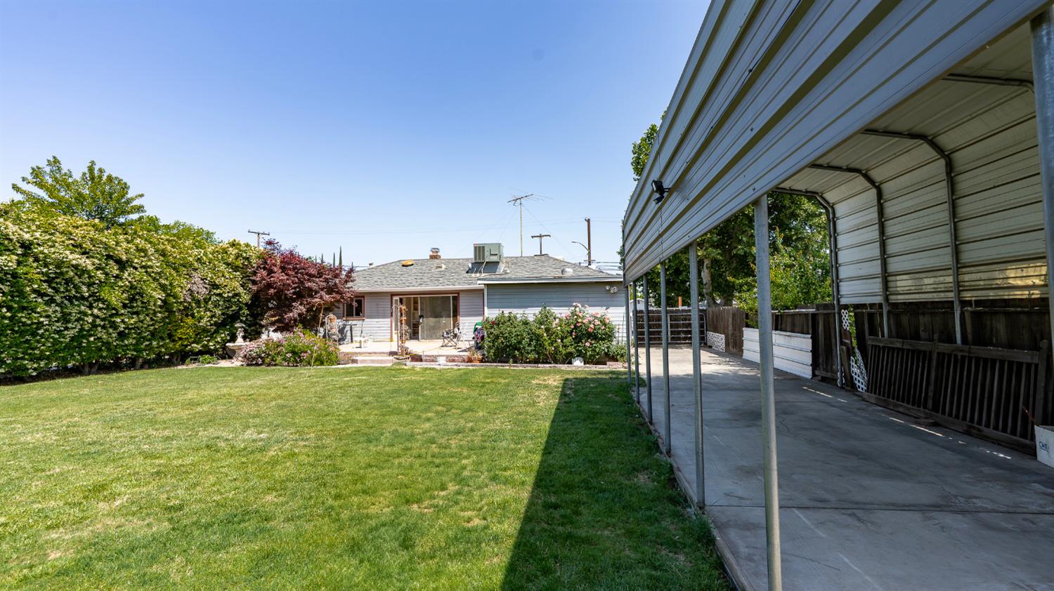 E Roseburg Avenue, Modesto, California image 18
