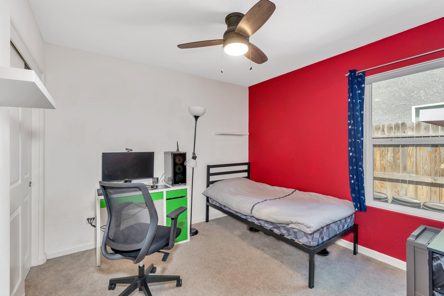Detail Gallery Image 10 of 48 For 627 Suzanne Dr, Merced,  CA 95348 - 4 Beds | 2 Baths