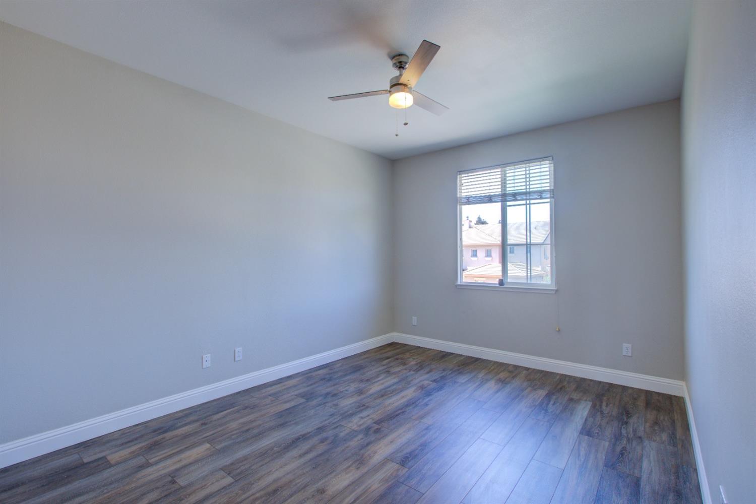 Detail Gallery Image 29 of 75 For 4008 Calais, Modesto,  CA 95356 - 4 Beds | 3 Baths