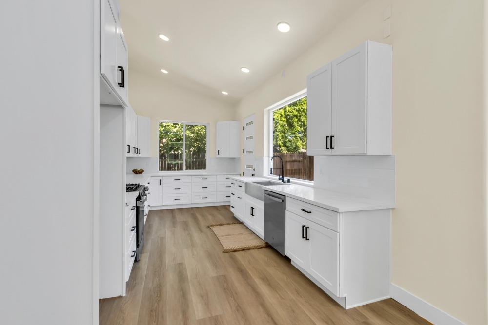 Detail Gallery Image 19 of 48 For 8411 Aster Ct, Citrus Heights,  CA 95610 - 3 Beds | 2 Baths