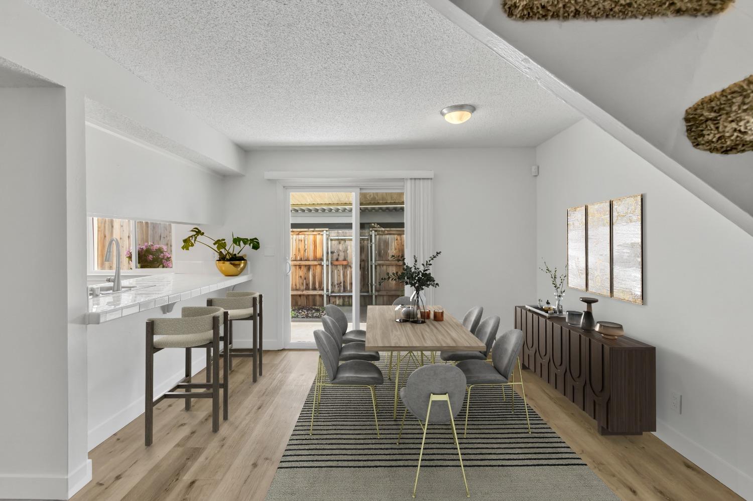 Detail Gallery Image 13 of 57 For 4020 Knoll Top Ct, Carmichael,  CA 95608 - 3 Beds | 1/1 Baths