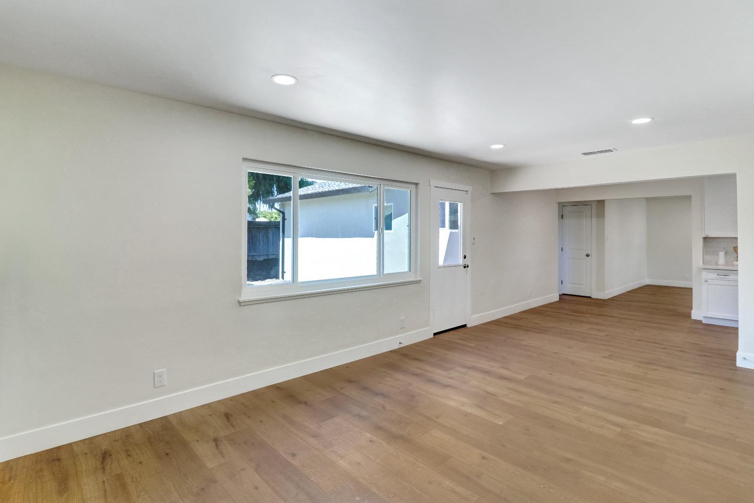 Detail Gallery Image 19 of 37 For 6004 Westbrook Dr, Citrus Heights,  CA 95621 - 3 Beds | 2 Baths