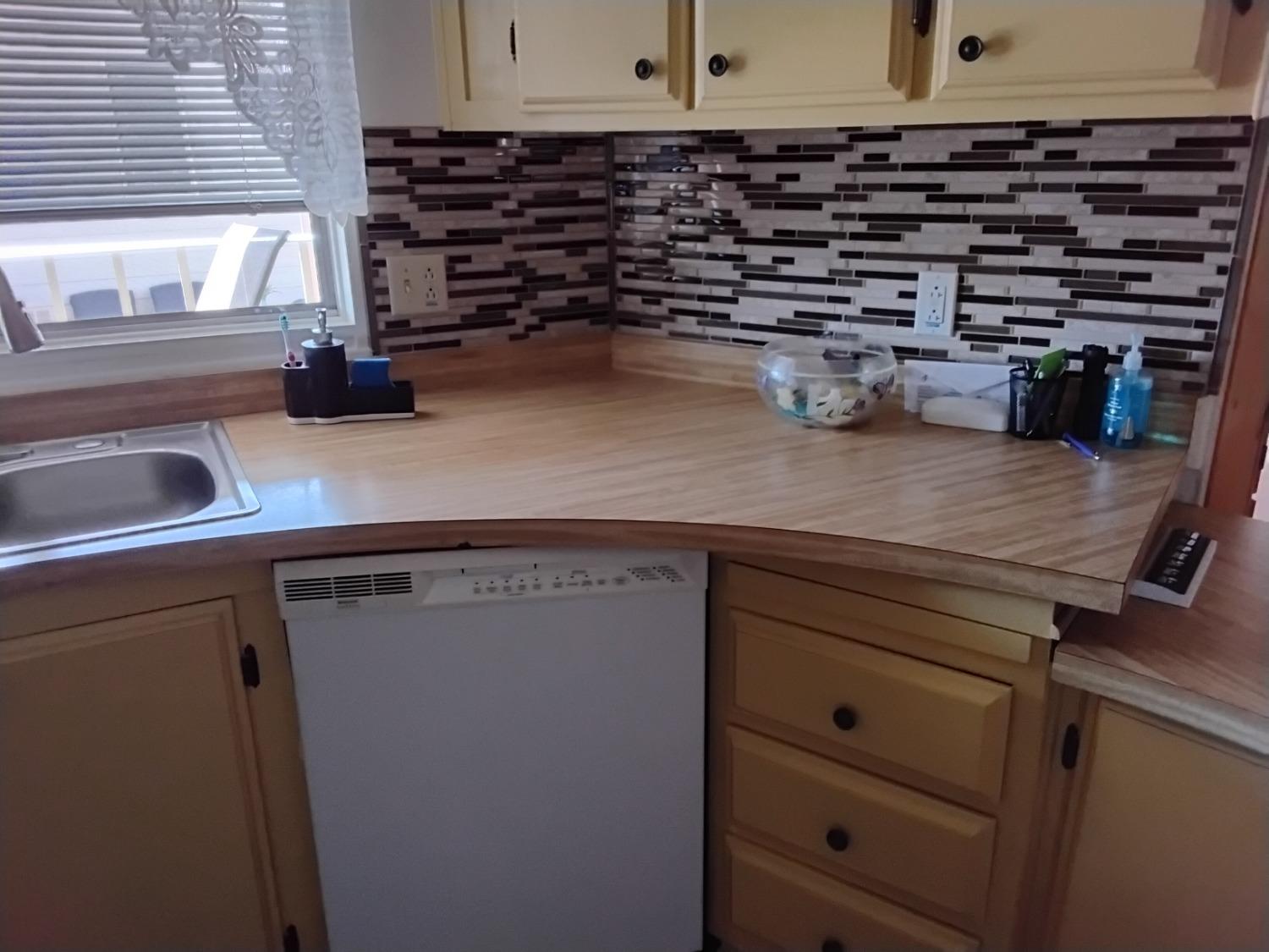 Detail Gallery Image 9 of 28 For 3821 Lahaina Ln 250, Modesto,  CA 95355 - 2 Beds | 2 Baths