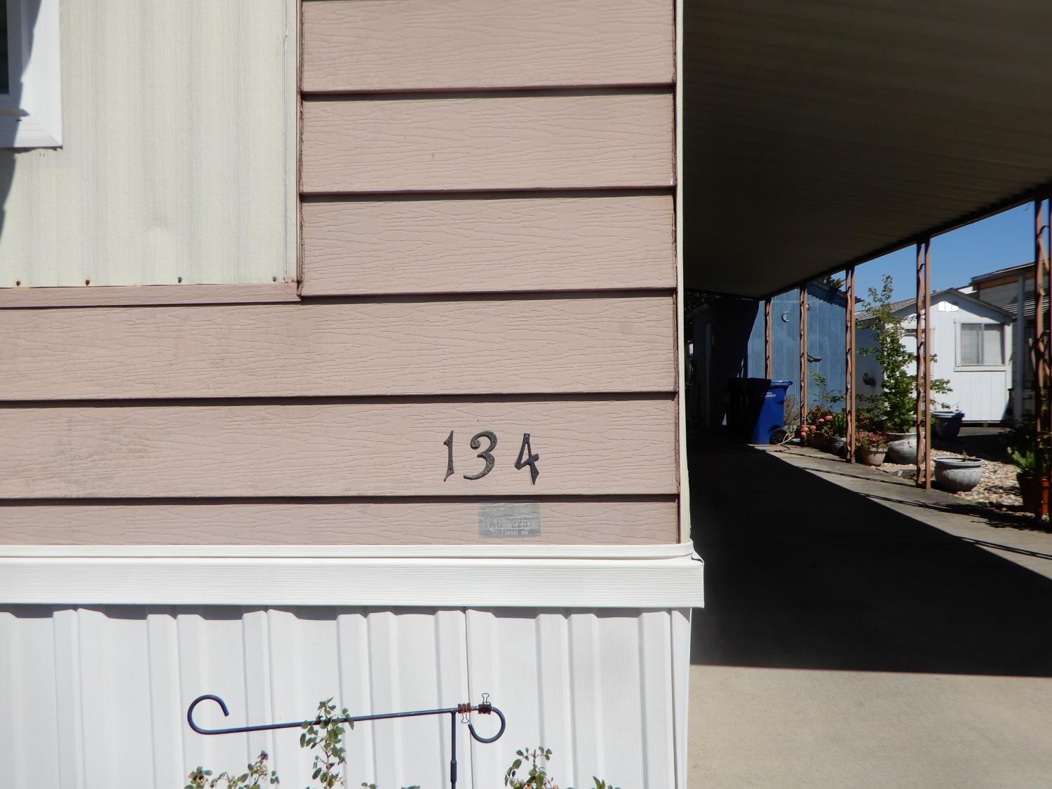 Detail Gallery Image 44 of 44 For 134 Gardenia, Sacramento,  CA 95828 - 3 Beds | 2 Baths