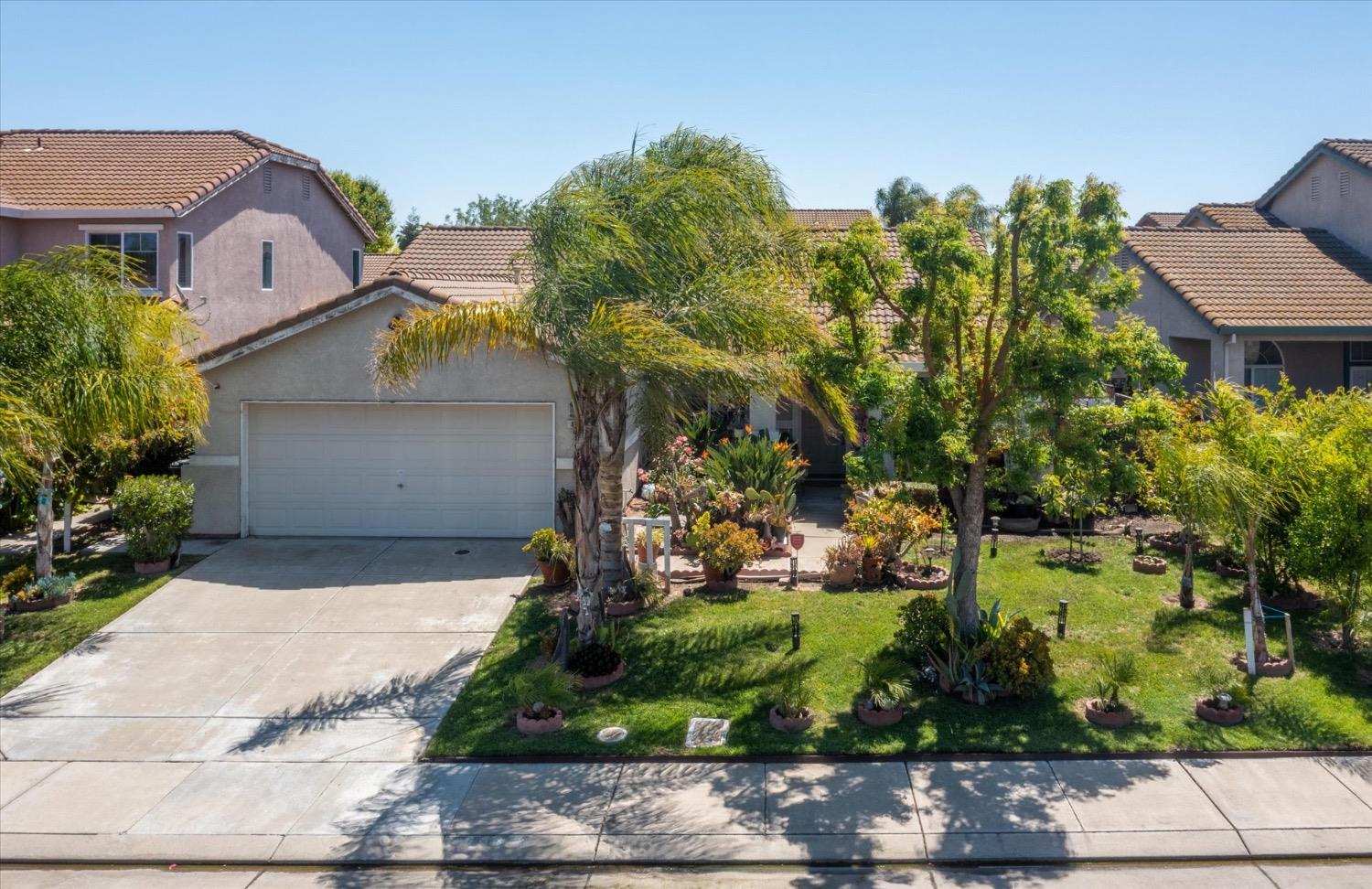 Detail Gallery Image 6 of 57 For 4116 Vercelli St, Stockton,  CA 95206 - 3 Beds | 2 Baths