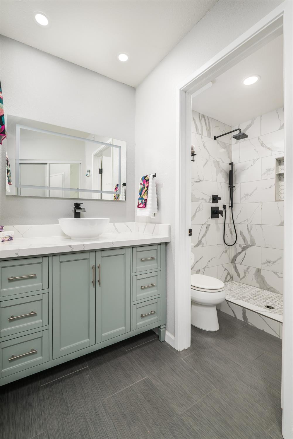 Detail Gallery Image 33 of 61 For 11078 Autumnwind Ln, Rancho Cordova,  CA 95670 - 3 Beds | 2 Baths