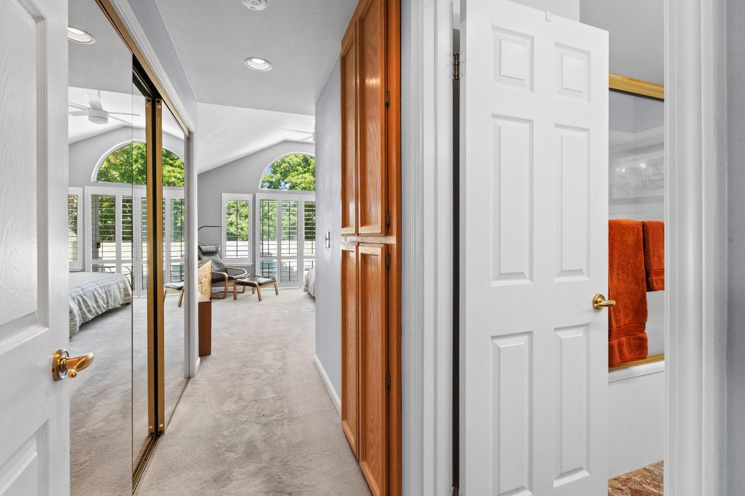 Detail Gallery Image 31 of 56 For 7805 River Village Dr, Sacramento,  CA 95831 - 3 Beds | 2/1 Baths