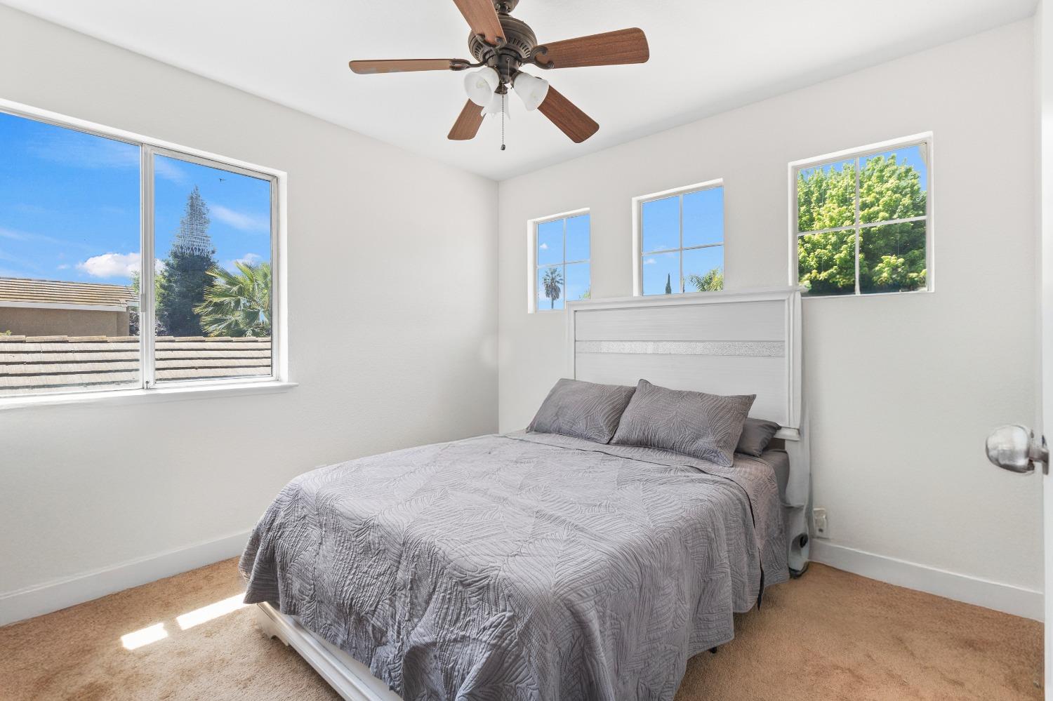 Detail Gallery Image 38 of 50 For 9557 W Village Tree Dr, Elk Grove,  CA 95758 - 3 Beds | 2/1 Baths