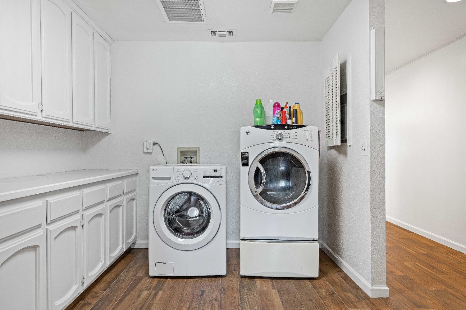 Detail Gallery Image 29 of 68 For 21299 E Highway 4, Stockton,  CA 95215 - 5 Beds | 4/1 Baths