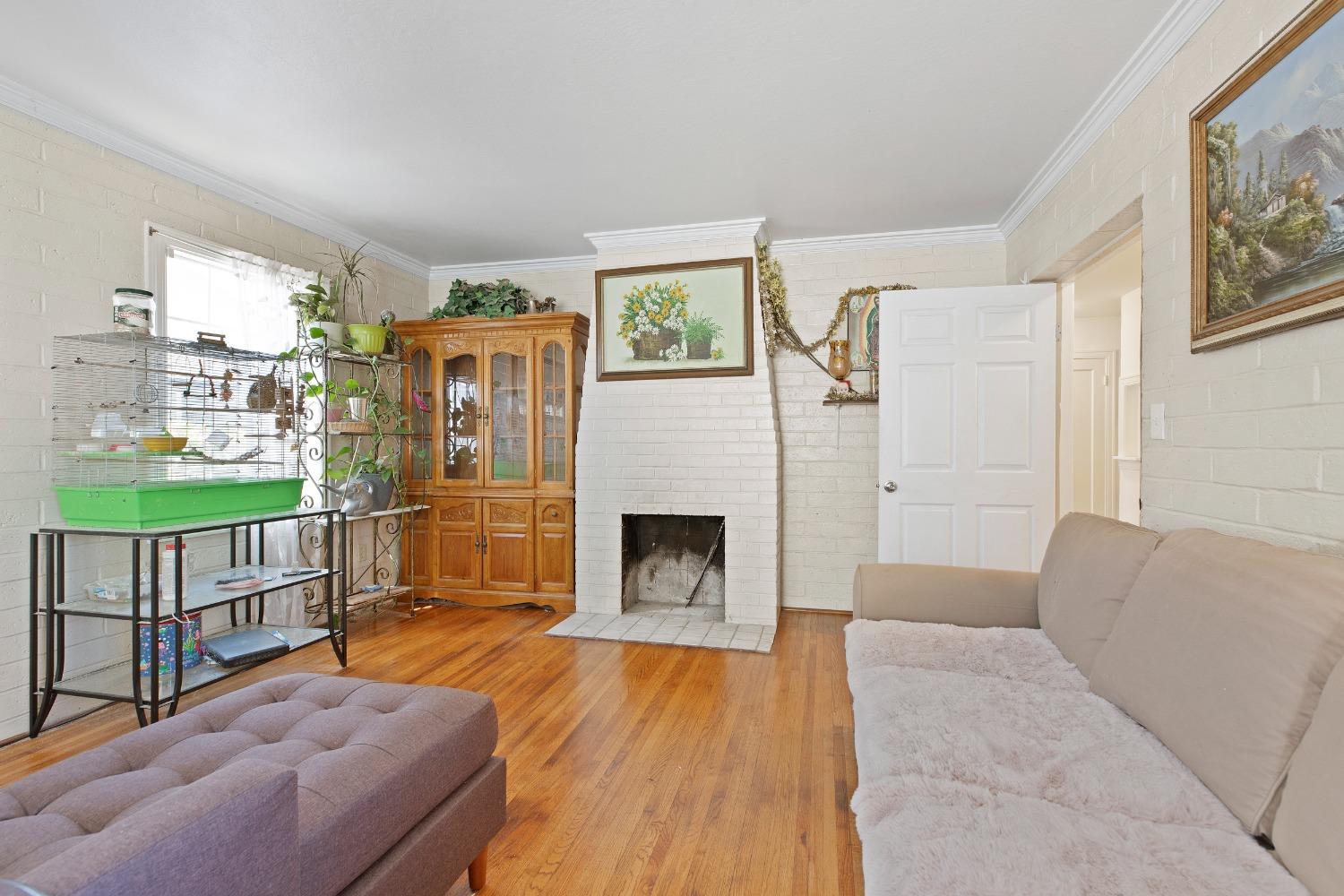 Detail Gallery Image 6 of 31 For 1731 Humphrey Dr, Concord,  CA 94519 - 3 Beds | 1 Baths