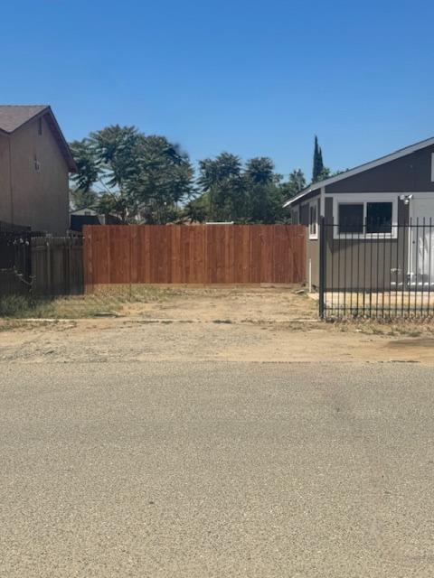 Detail Gallery Image 9 of 14 For 1415 Avondale Ave, Modesto,  CA 95358 - 1 Beds | 1 Baths