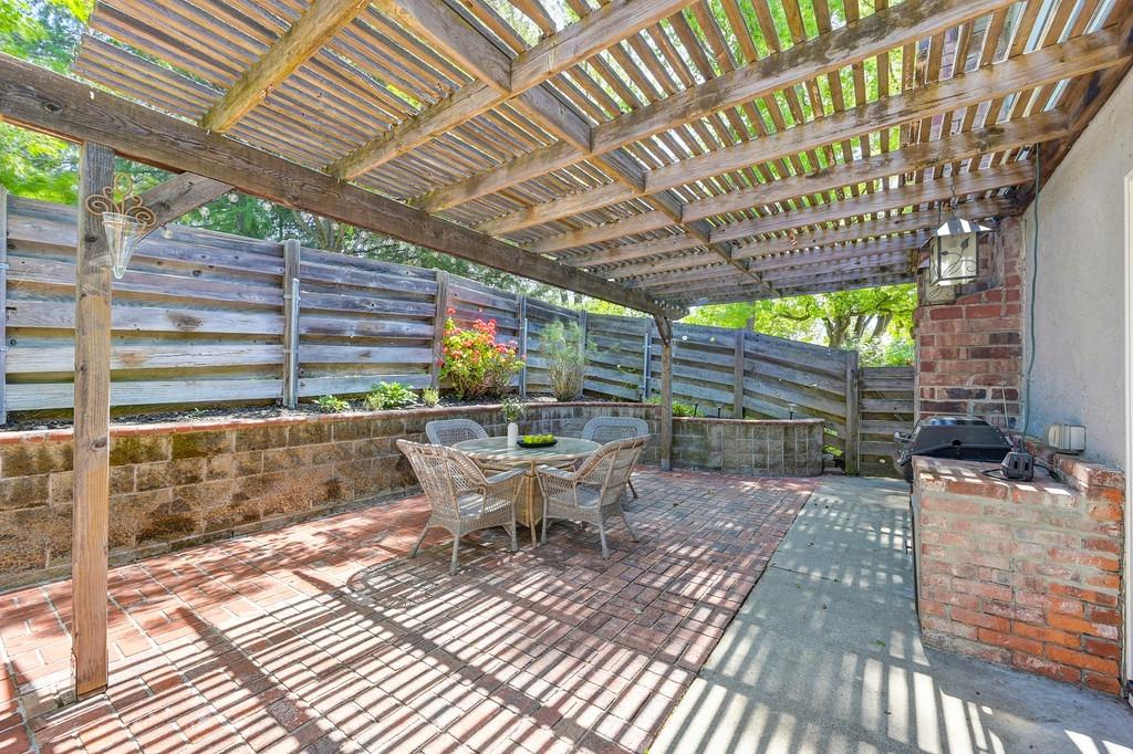 Detail Gallery Image 35 of 44 For 4156 Dena Way, Sacramento,  CA 95821 - 3 Beds | 2/1 Baths