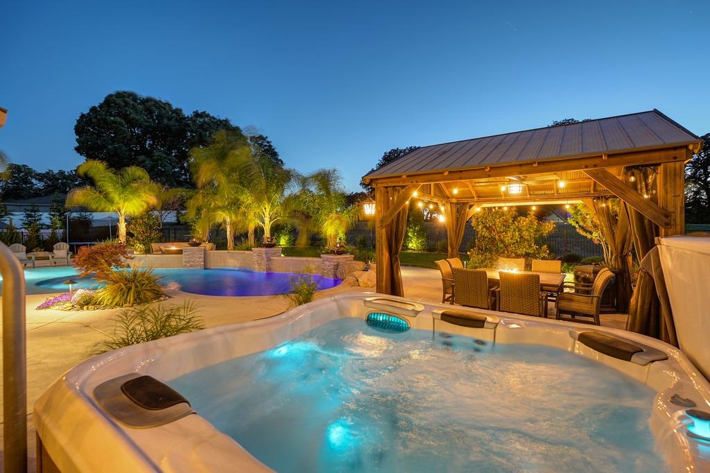 Detail Gallery Image 59 of 63 For 7527 Country Oaks Ln, Orangevale,  CA 95662 - 5 Beds | 4/1 Baths
