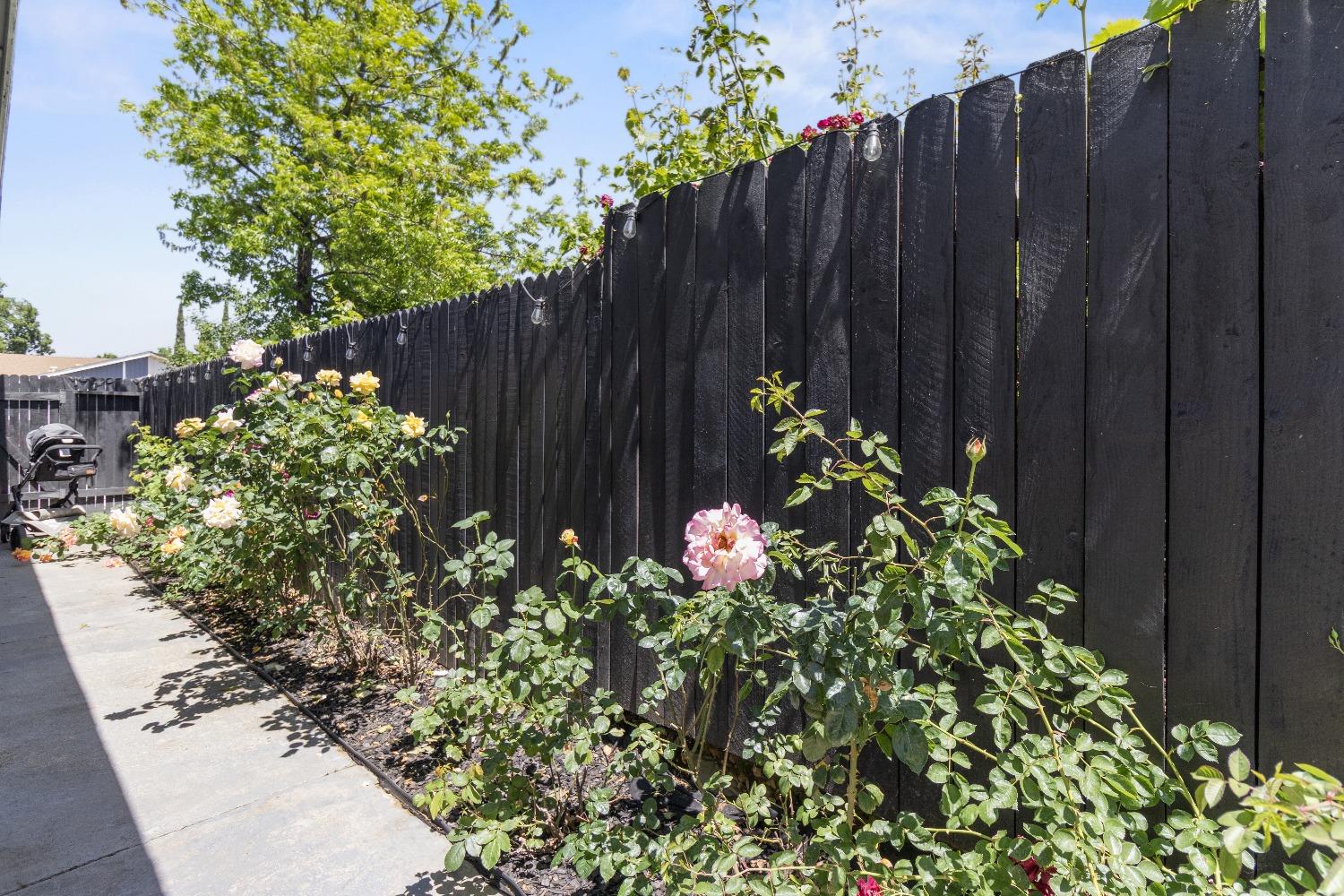 Detail Gallery Image 40 of 45 For 3546 Treleaven Ct, Antelope,  CA 95843 - 2 Beds | 2 Baths