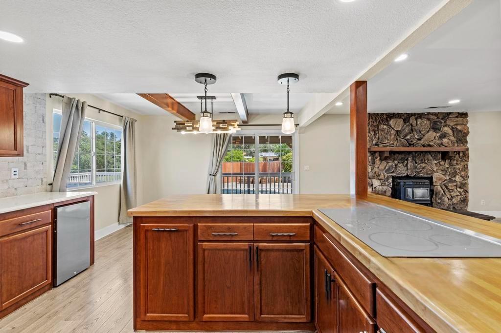 Detail Gallery Image 9 of 55 For 2681 Pinecrest Rd, Oroville,  CA 95966 - 3 Beds | 2 Baths