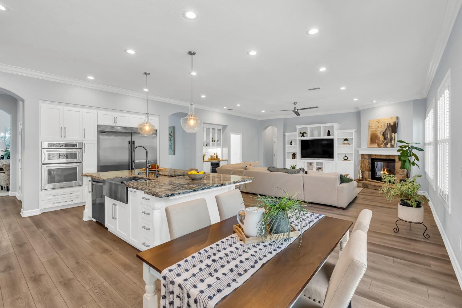Detail Gallery Image 30 of 94 For 6600 Caprezzo Way, Elk Grove,  CA 95757 - 5 Beds | 4/1 Baths