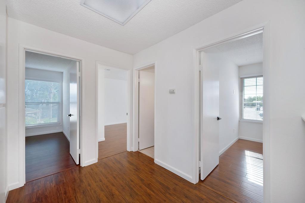 Detail Gallery Image 36 of 59 For 7415 Patero Cir, Sacramento,  CA 95823 - 5 Beds | 3 Baths