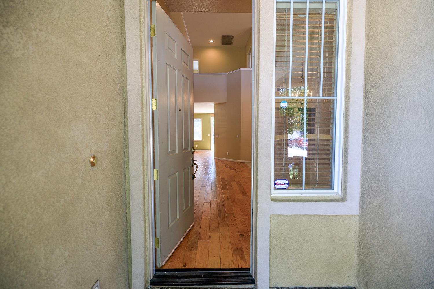 Detail Gallery Image 6 of 61 For 2920 Medinah Way, Modesto,  CA 95355 - 4 Beds | 3 Baths