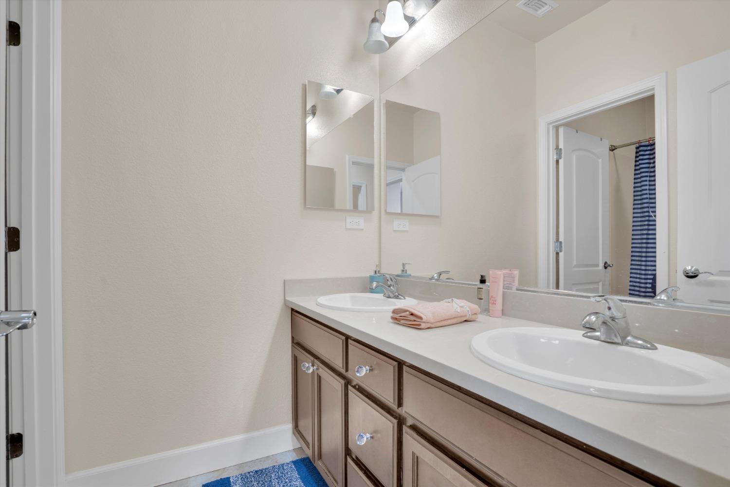 Detail Gallery Image 26 of 42 For 692 N Montebello St, Mountain House,  CA 95391 - 5 Beds | 4 Baths