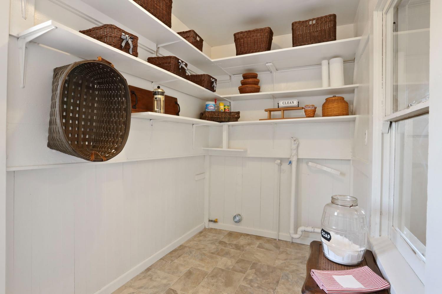 Detail Gallery Image 13 of 25 For 11 E 1st St, Tracy,  CA 95376 - 2 Beds | 1 Baths
