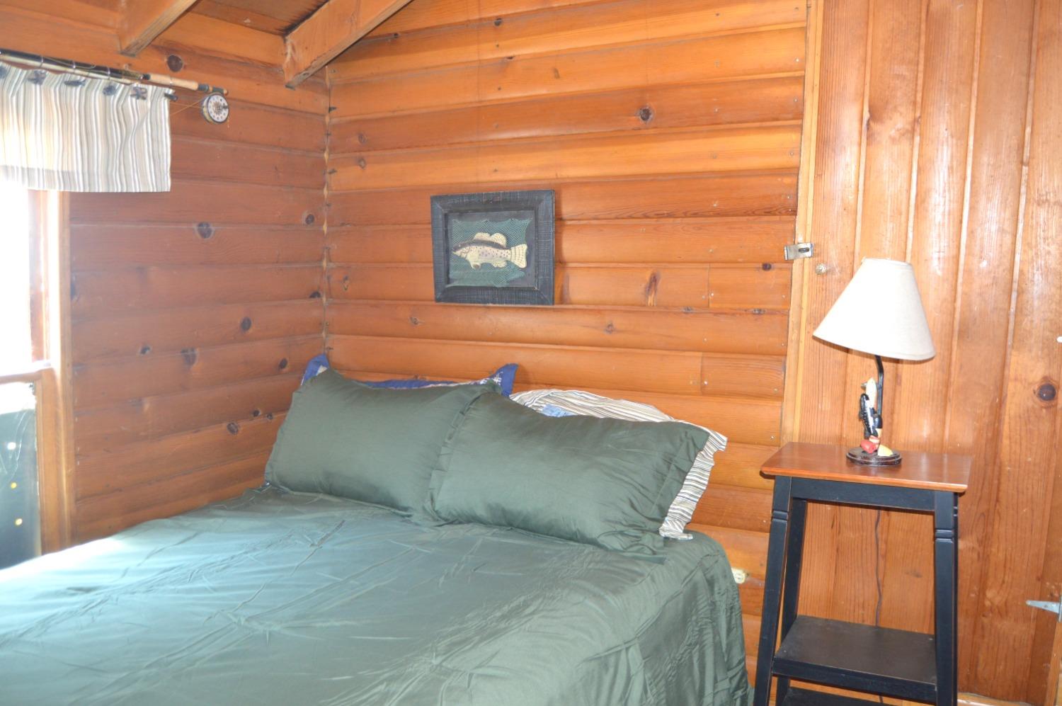 Detail Gallery Image 11 of 34 For 26156 Long Barn Rd, Long Barn,  CA 95335 - 5 Beds | 1/1 Baths