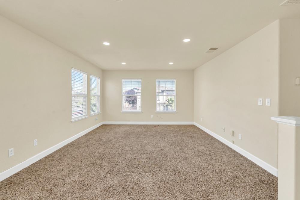Detail Gallery Image 19 of 56 For 4909 Winamac Dr, Sacramento,  CA 95835 - 3 Beds | 2/1 Baths