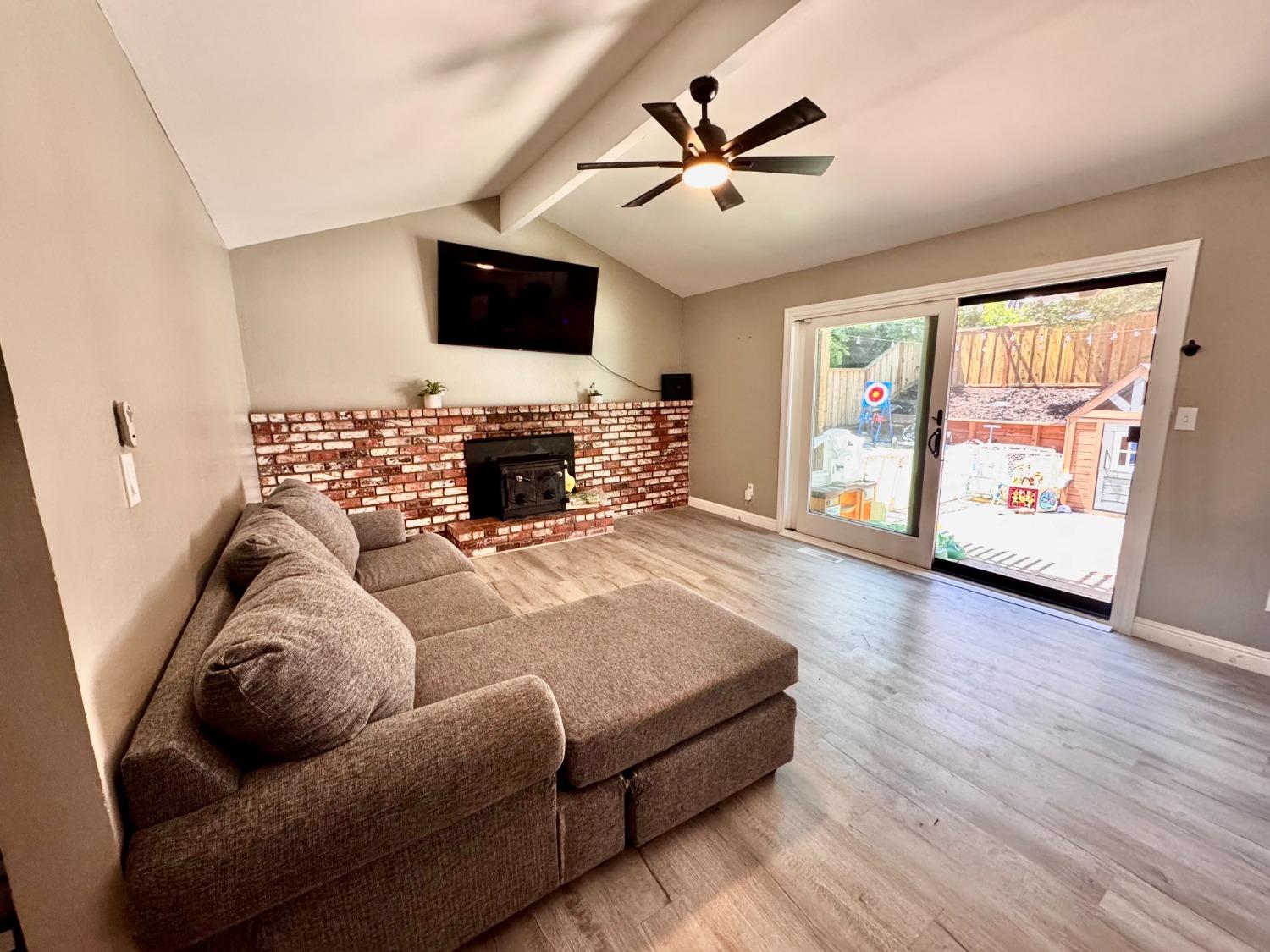 Detail Gallery Image 26 of 40 For 2304 Candlestick Dr, Antioch,  CA 94509 - 3 Beds | 2/1 Baths