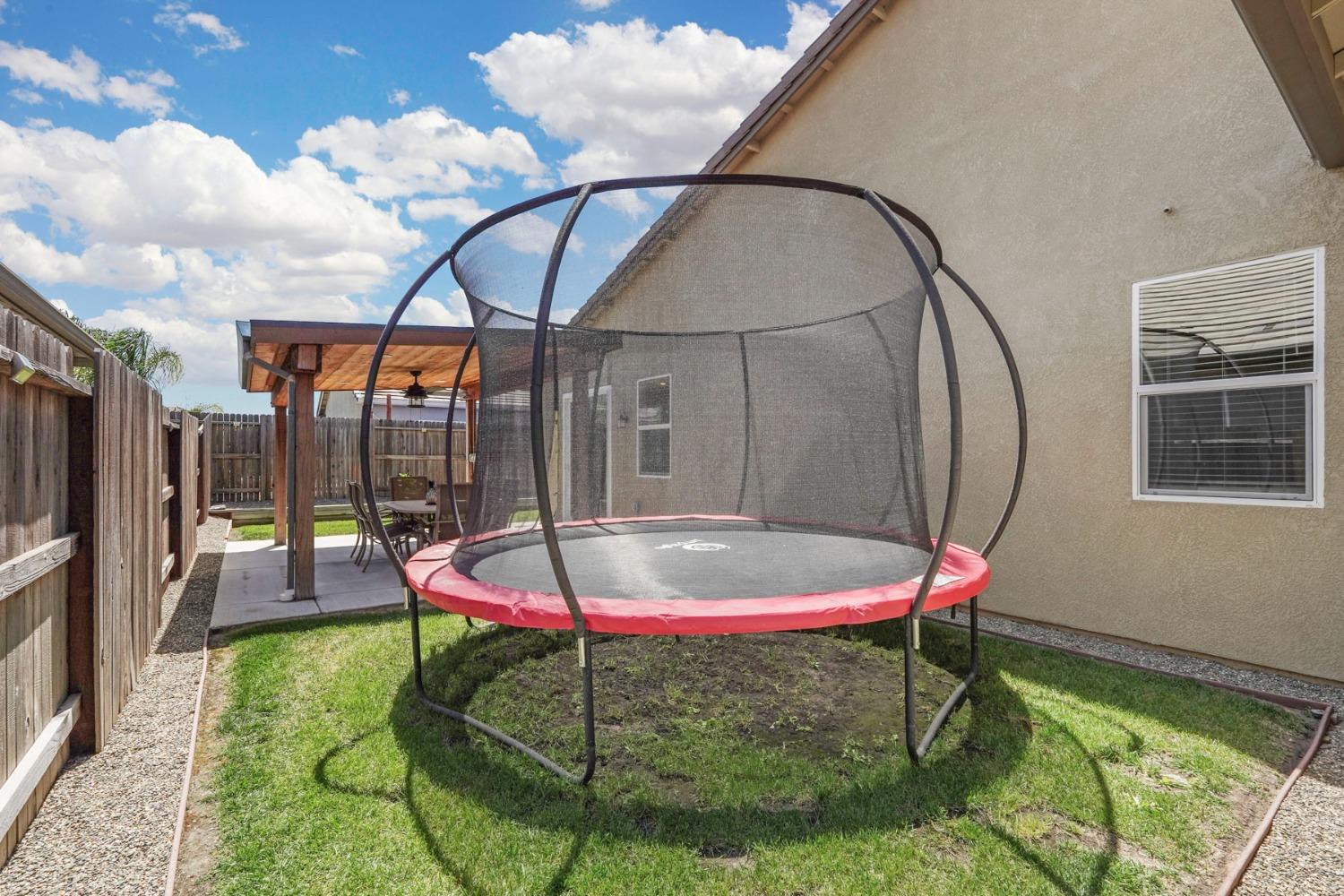 Detail Gallery Image 42 of 53 For 718 Lippi St, Galt,  CA 95632 - 3 Beds | 2 Baths