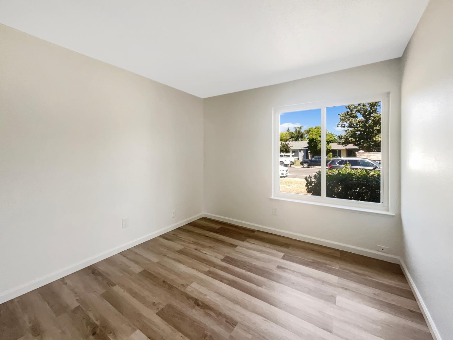 Detail Gallery Image 19 of 29 For 3023 Rosemont Dr, Sacramento,  CA 95826 - 3 Beds | 2 Baths