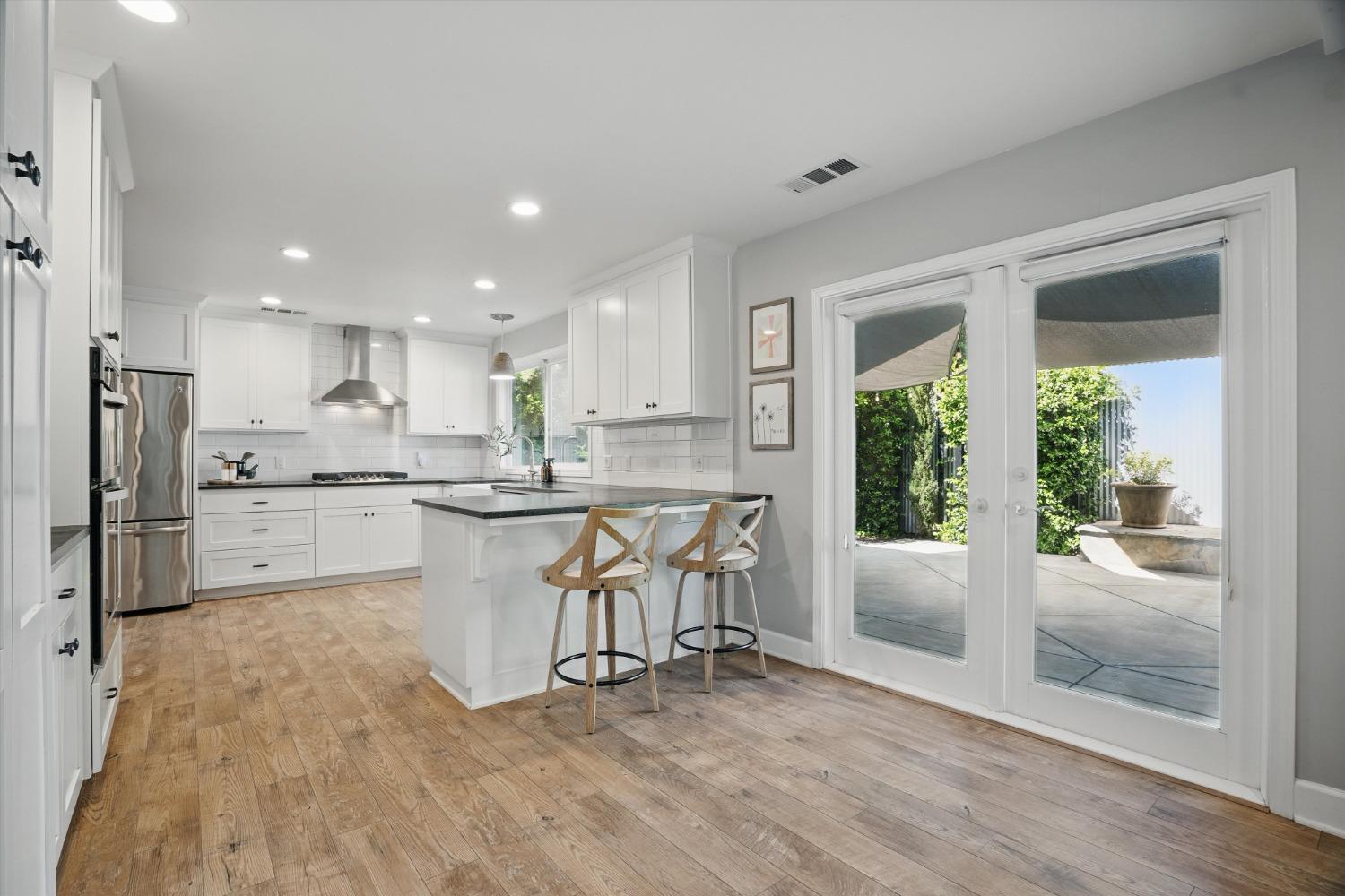 Detail Gallery Image 14 of 48 For 1621 Graywolf Cir, Turlock,  CA 95382 - 4 Beds | 3 Baths