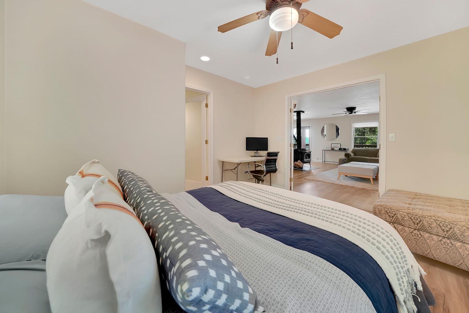 Detail Gallery Image 27 of 66 For 18720 Circle View Dr, Pioneer,  CA 95666 - 3 Beds | 3 Baths