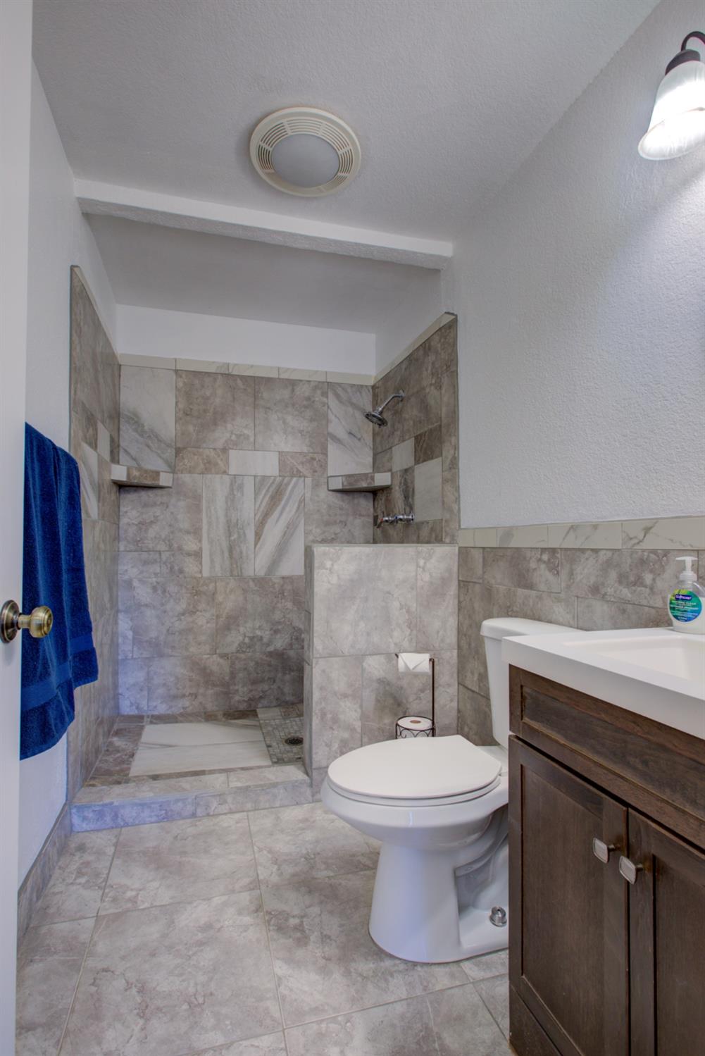 Detail Gallery Image 33 of 59 For 1473 Sandy Creek Dr, Newman,  CA 95360 - 4 Beds | 3 Baths