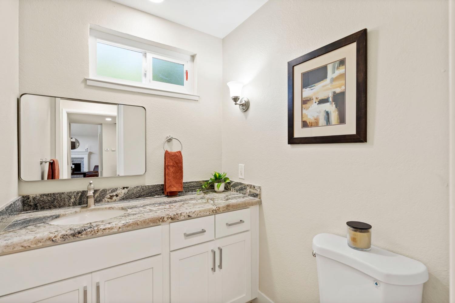 Detail Gallery Image 27 of 32 For 8044 Hoopes Dr, Citrus Heights,  CA 95610 - 3 Beds | 2/1 Baths