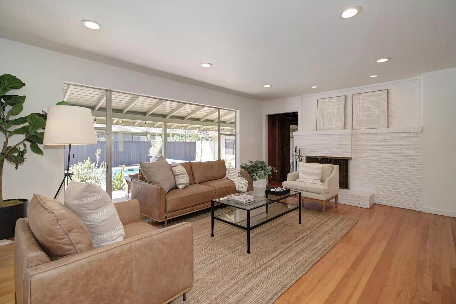 Detail Gallery Image 8 of 42 For 301 Baldwin Way, Sacramento,  CA 95864 - 5 Beds | 3 Baths